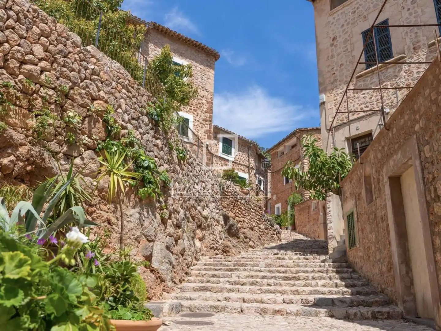 Vista exterior de Casa o xalet en venda en  Palma de Mallorca amb Aire condicionat, Calefacció i Jardí privat