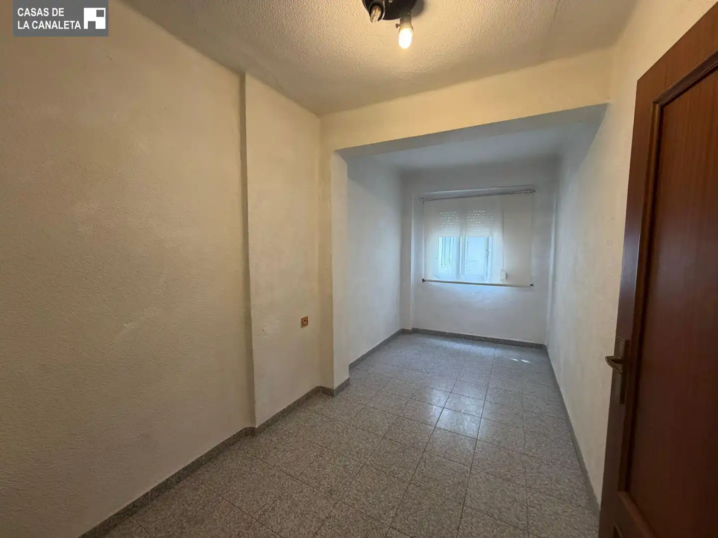Habitación de Piso en venta en Mislata con Balcón
