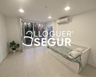 Bedroom of Flat to rent in Granollers  with Air Conditioner, Heating and Terrace