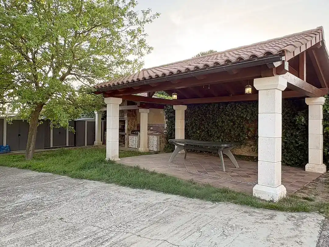 Terrassa de Casa o xalet en venda en Autilla del Pino amb Jardí privat, Traster i Balcó