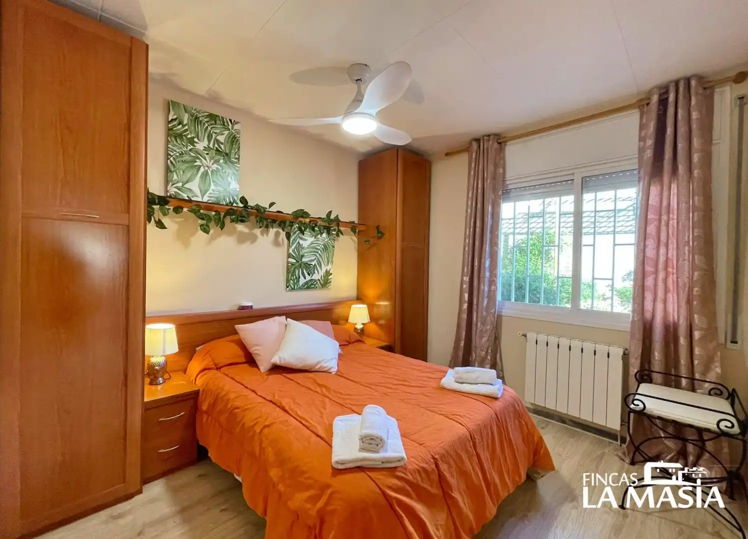 Dormitori de Casa o xalet en venda en Olivella amb Calefacció, Jardí privat i Terrassa