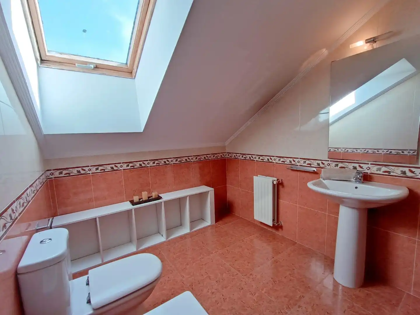 Flat for sale in N/A, Nava