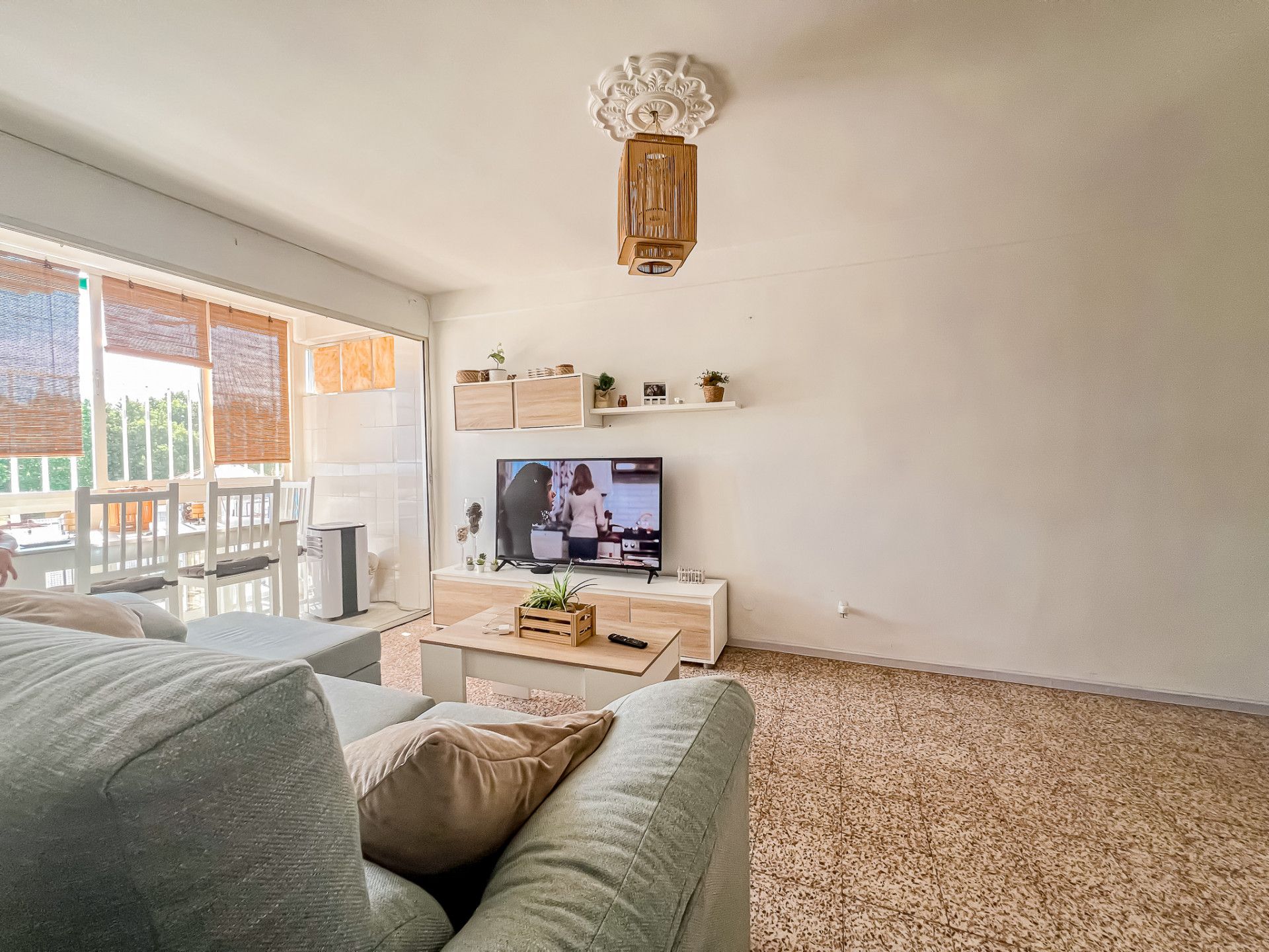 Sala d'estar de Apartament en venda en Marbella amb Aire condicionat