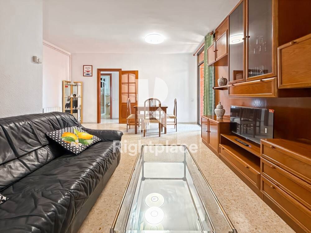 Living room of Flat to rent in  Barcelona Capital  with Heating, Furnished and Oven