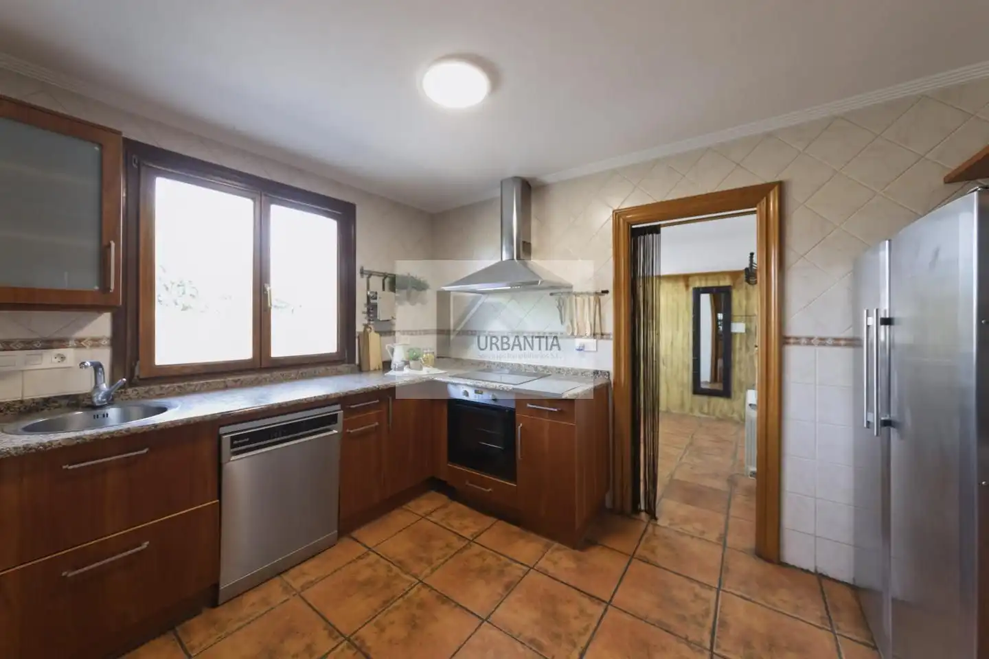 Cuina de Casa o xalet en venda en Olóriz / Oloritz amb Aire condicionat, Calefacció i Jardí privat