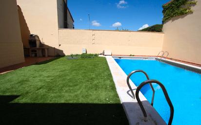 Piscina de Casa o xalet en venda en La Gineta amb Aire condicionat, Calefacció i Jardí privat