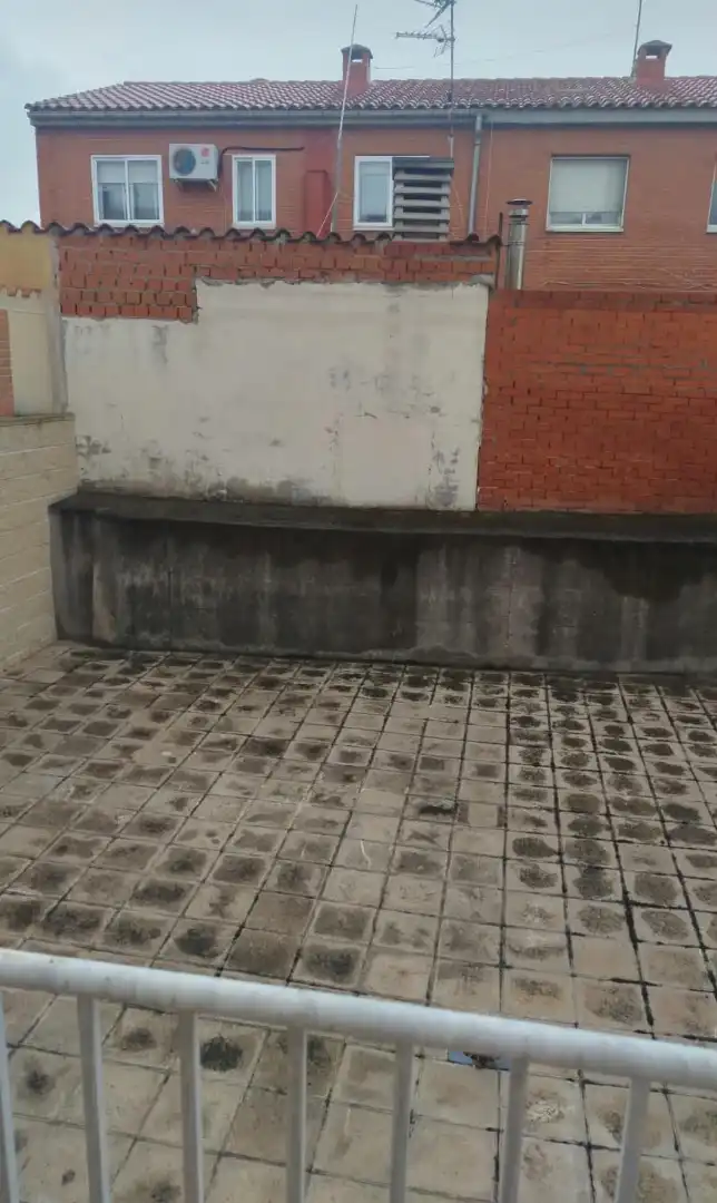 Adossat amb jardí en venda a Calle Sierra de Gredos 27, imagen 13
