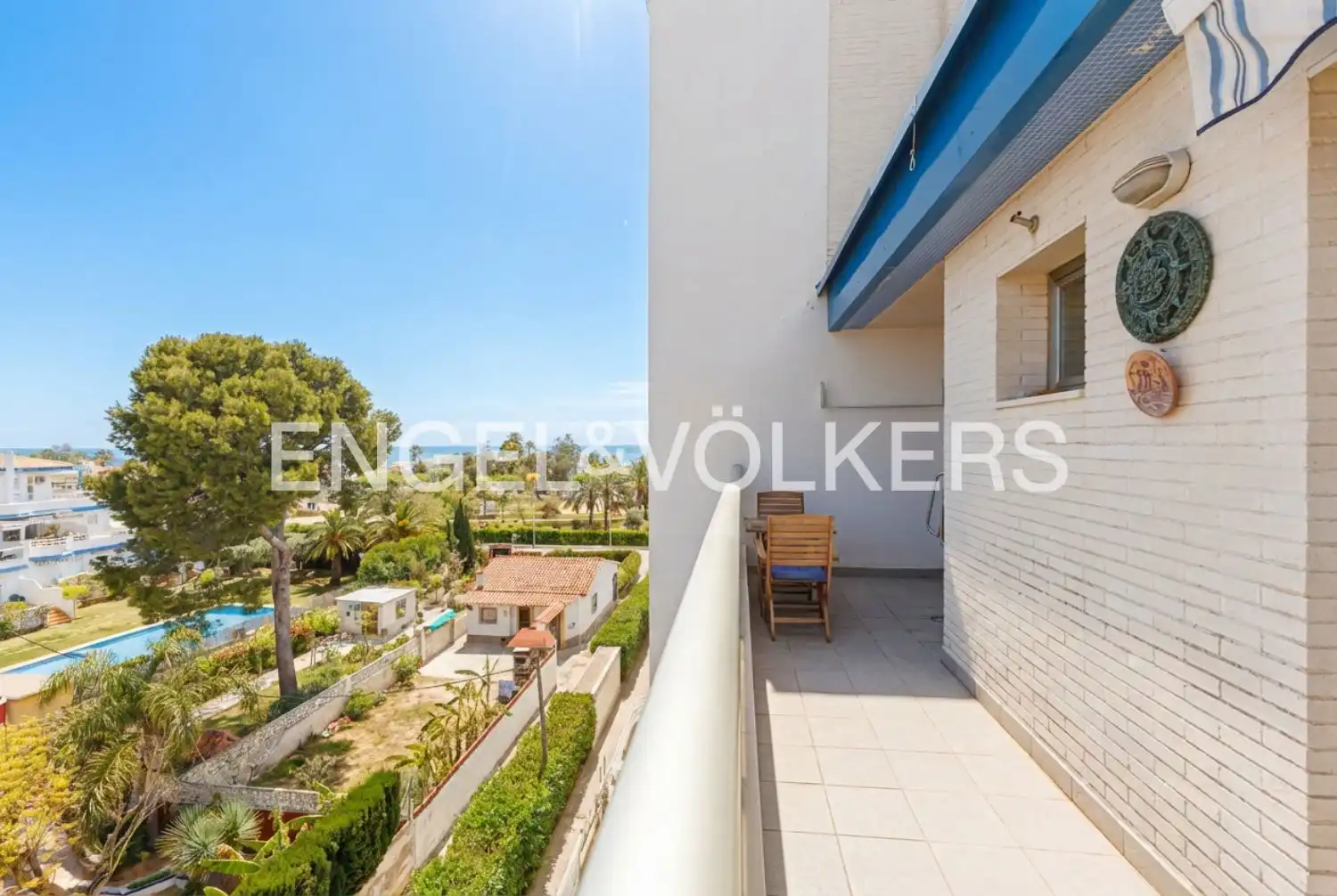 Terraza de Ático en venta en Dénia con Aire acondicionado, Calefacción y Jardín privado