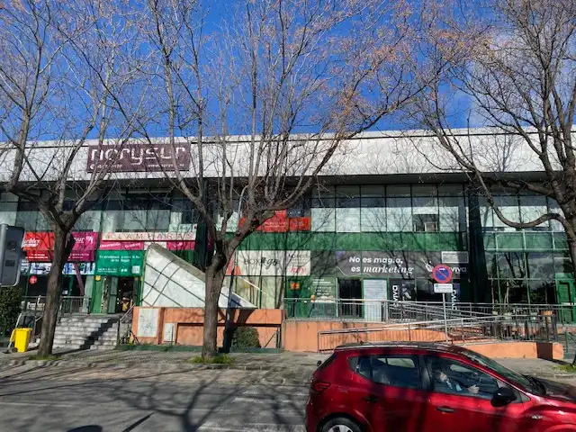 Locale commerciale in affitto a Calle Aviación, imagen 6
