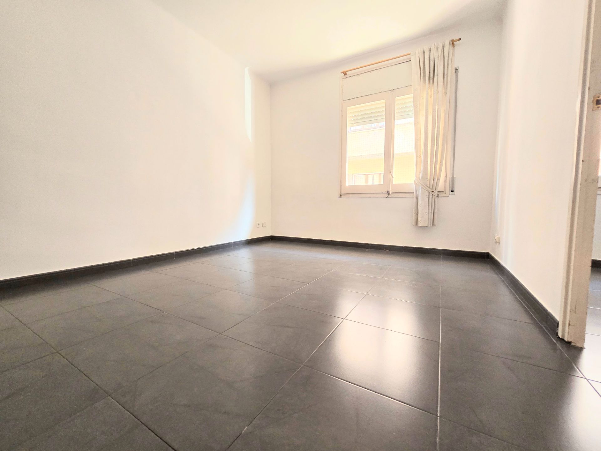 Bedroom of Flat for sale in  Barcelona Capital