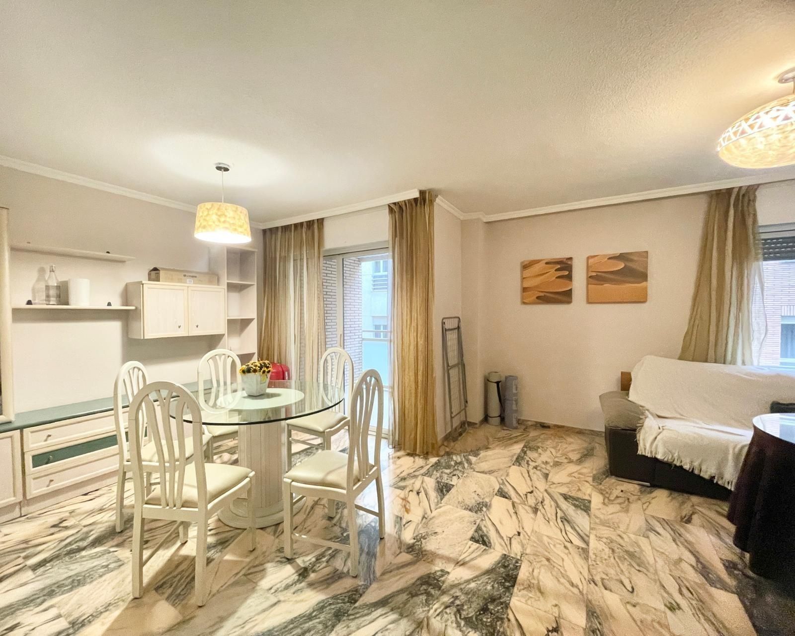 Menjador de Dúplex en venda en  Granada Capital amb Terrassa i Moblat