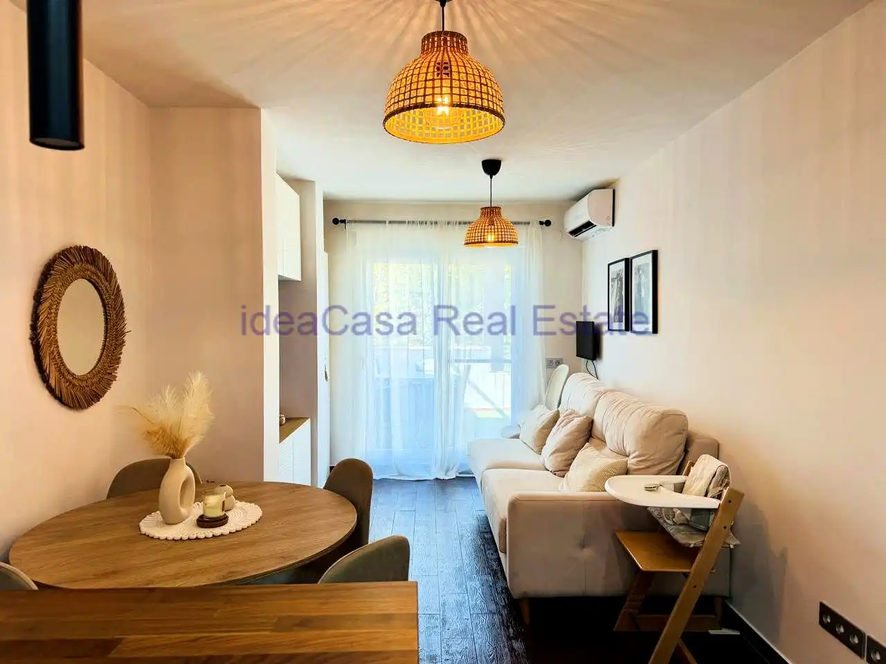 Sala d'estar de Àtic en venda en Alhaurín de la Torre amb Aire condicionat i Terrassa