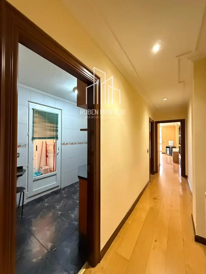 Wohnung zur Miete in Salamanca mit Heizung, Parkett und Terrasse