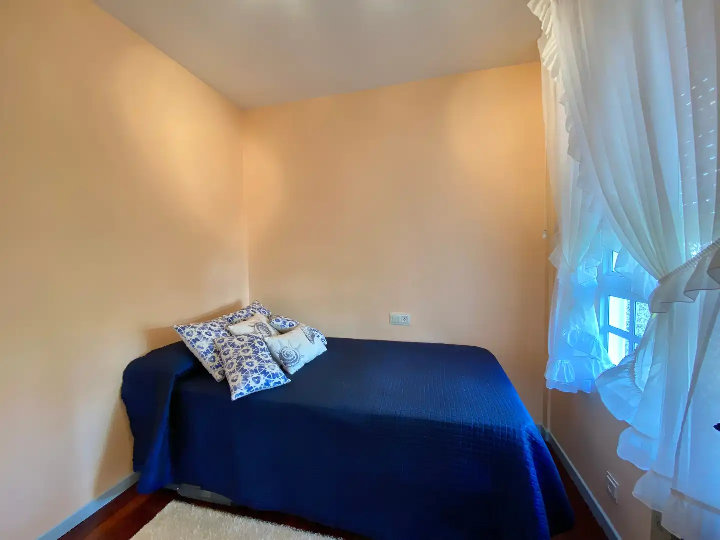 Schlafzimmer von Einfamilien-Reihenhaus zum Verkauf in O Grove   mit Privatgarten, Terrasse und Abstellraum