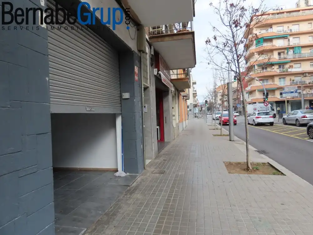 Gewerbefläche zur Miete in Carrer de Francesc Macià i Llussà, imagen 9