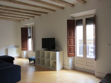 Duplex with balcony for sale in Plaça Bell-Lloc