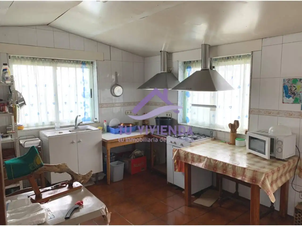 Cocina de Local en venta en Pedrosa de la Vega