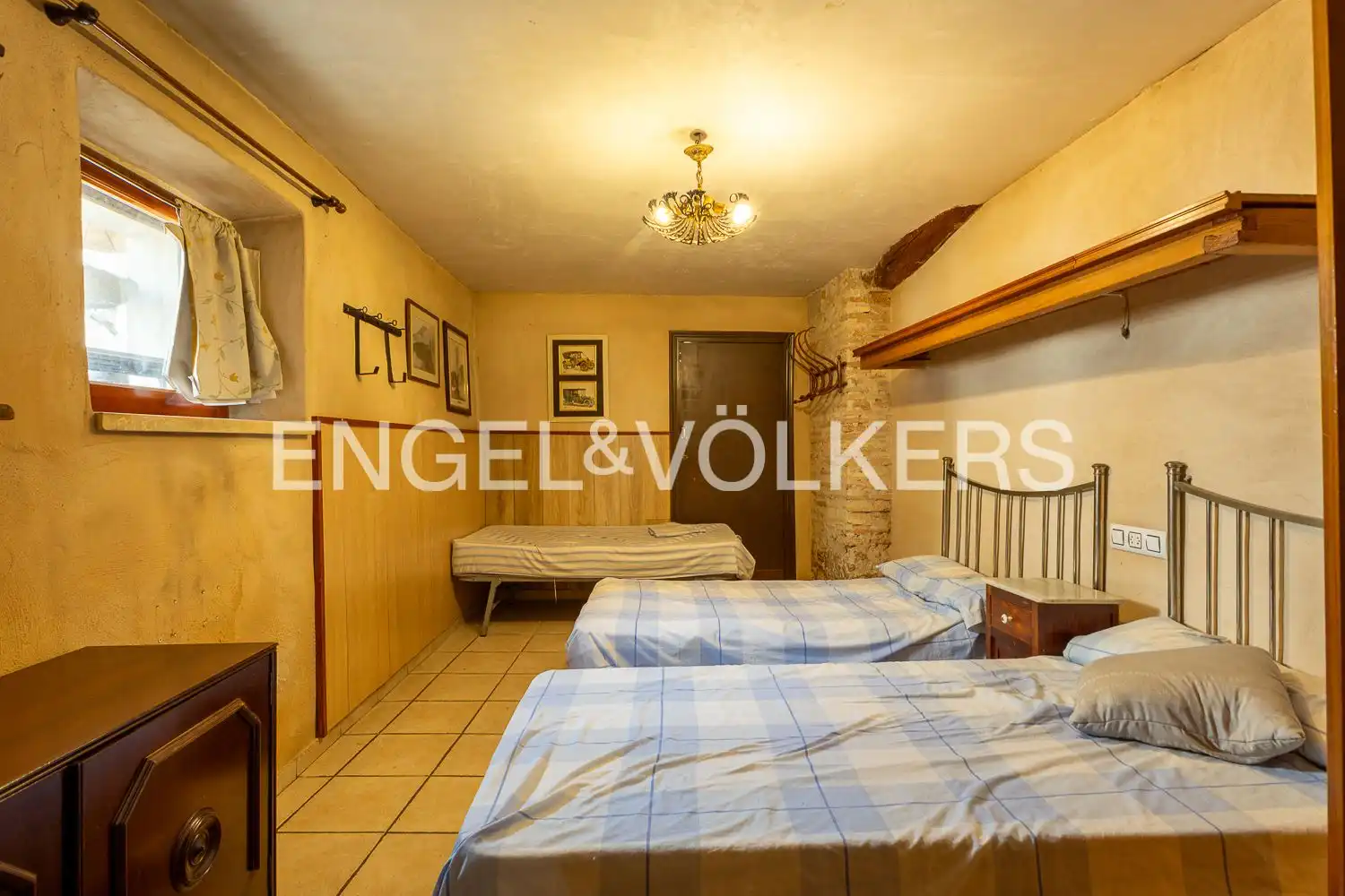Houses for sale in Alcoy / Alcoi  with Air Conditioner, Heating and Private garden