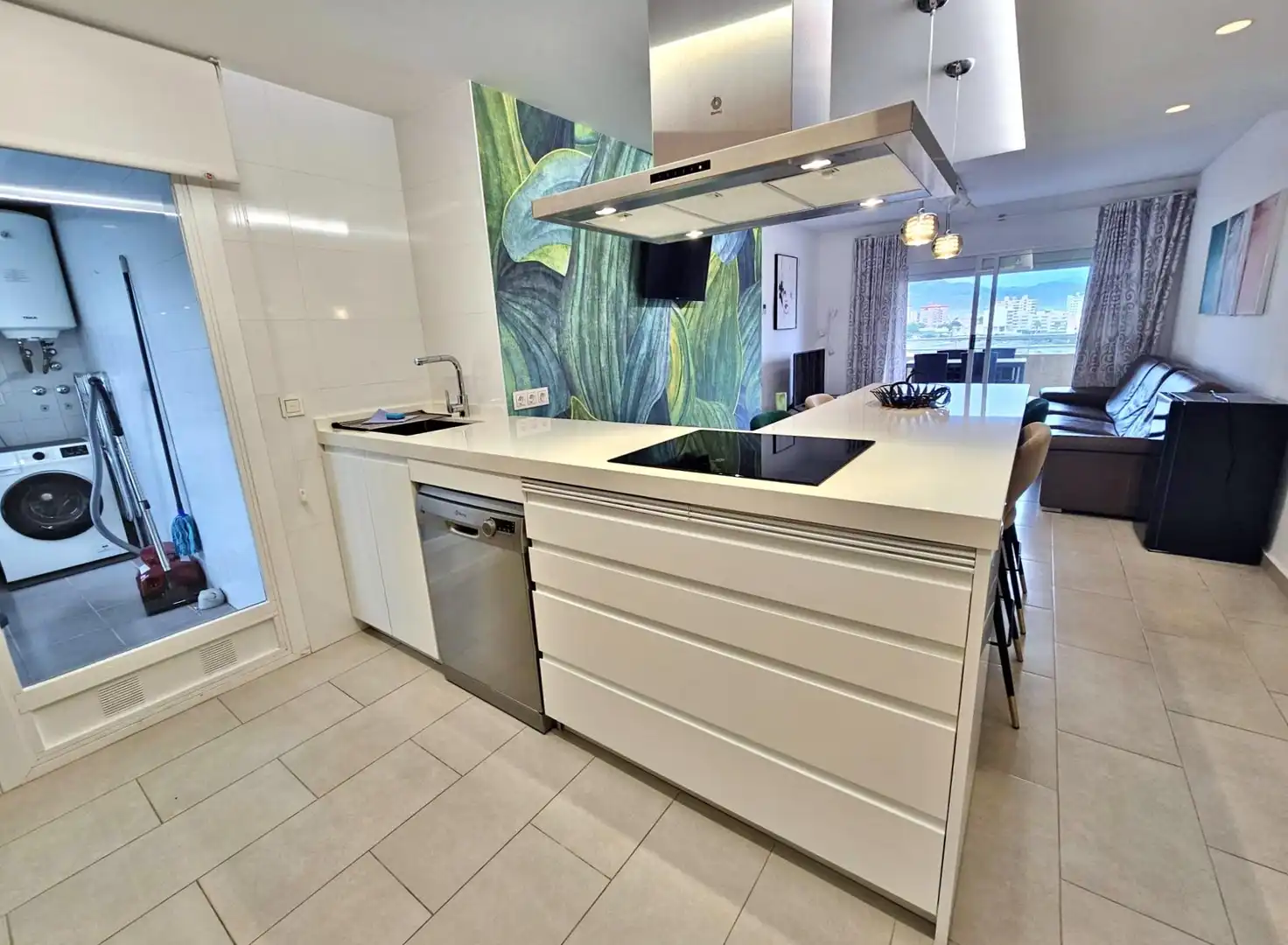 Kitchen of Flat for sale in El Campello  with Air Conditioner, Terrace and Storage room
