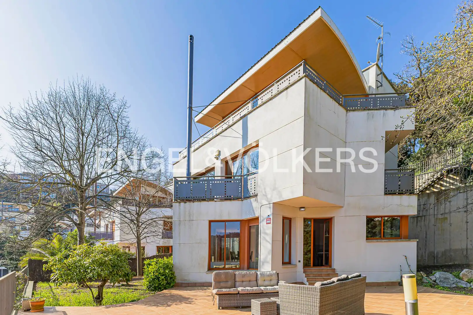 Vista exterior de Casa o chalet en venta en Barcelona con Aire acondicionado, Calefacción y Jardín privado