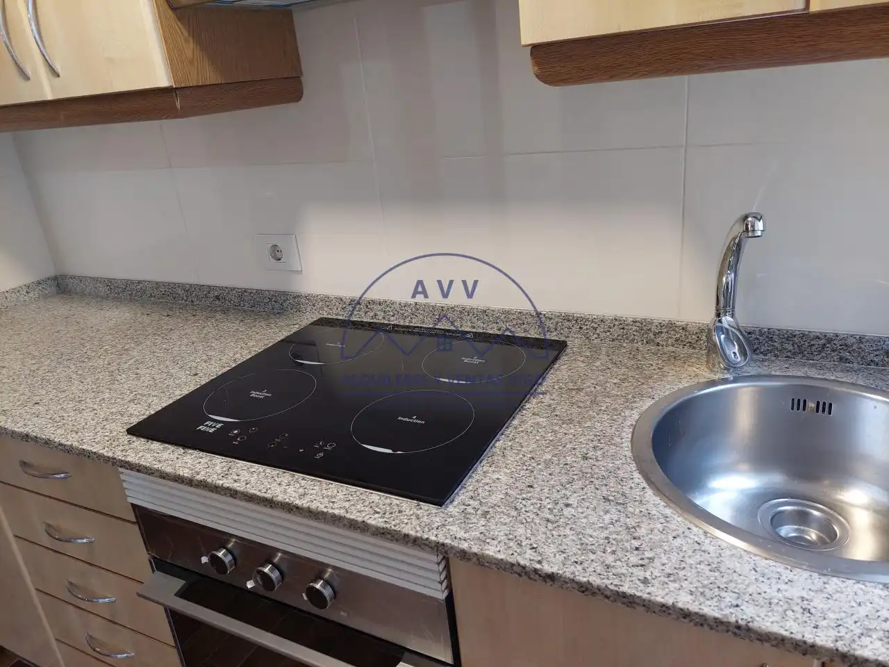 Cocina de Piso de alquiler en Vigo  con Calefacción, Parquet y Terraza