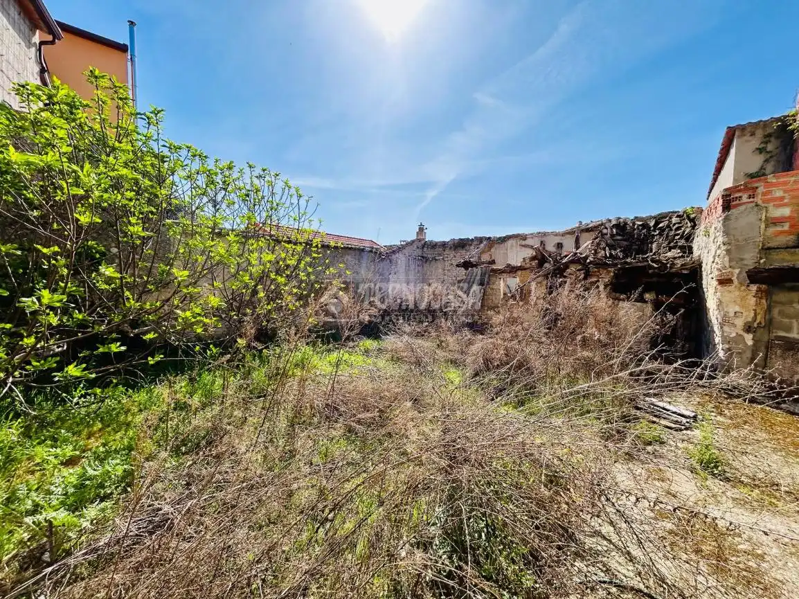Casa adosada en venta en Camporredondo