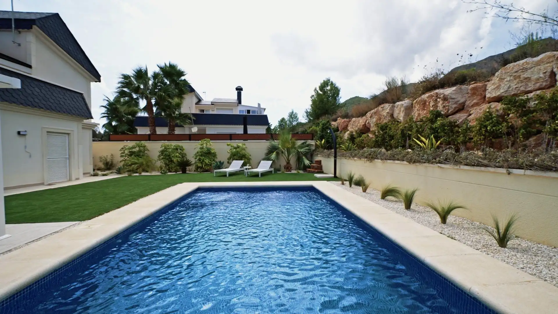 Chalet con piscina en venta en Calle PAU NUMERO 1, imagen 60