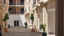Vista exterior de Pis en venda en La Palma del Condado amb Parquet i Traster