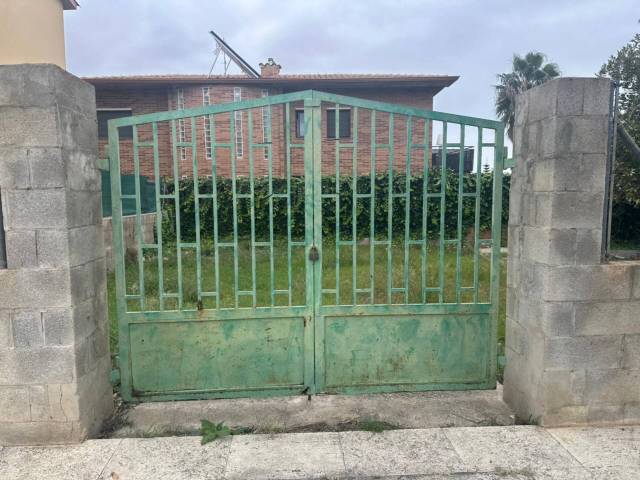 Terreno industrial en Venta en Lourdes, 46 en La Collada - Sis Camins