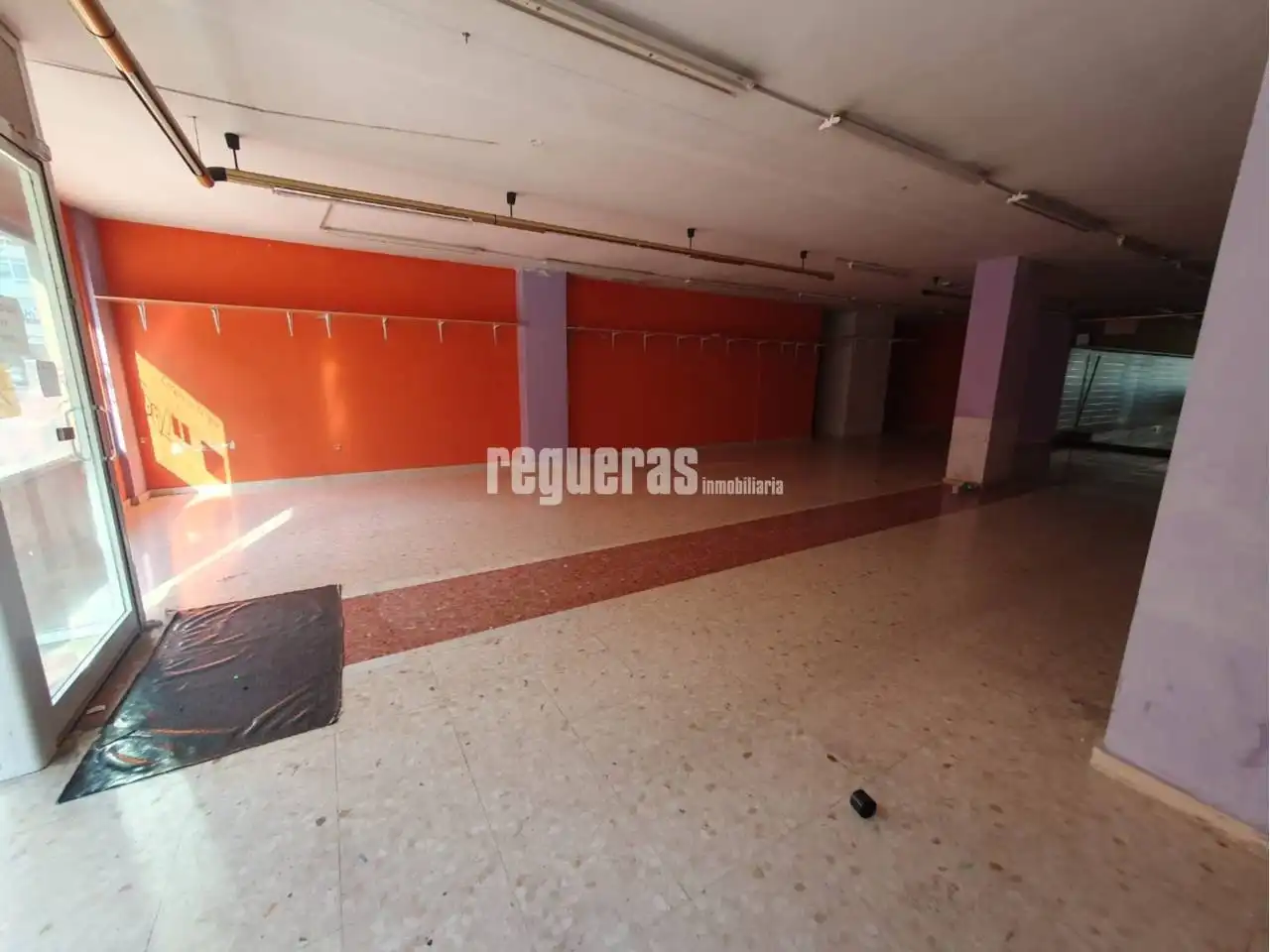 Business premises to rent in Ramiro I, imagen 4