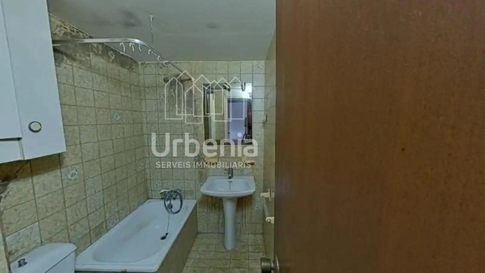 Piso en venta en Escales, Urbanitzacions
