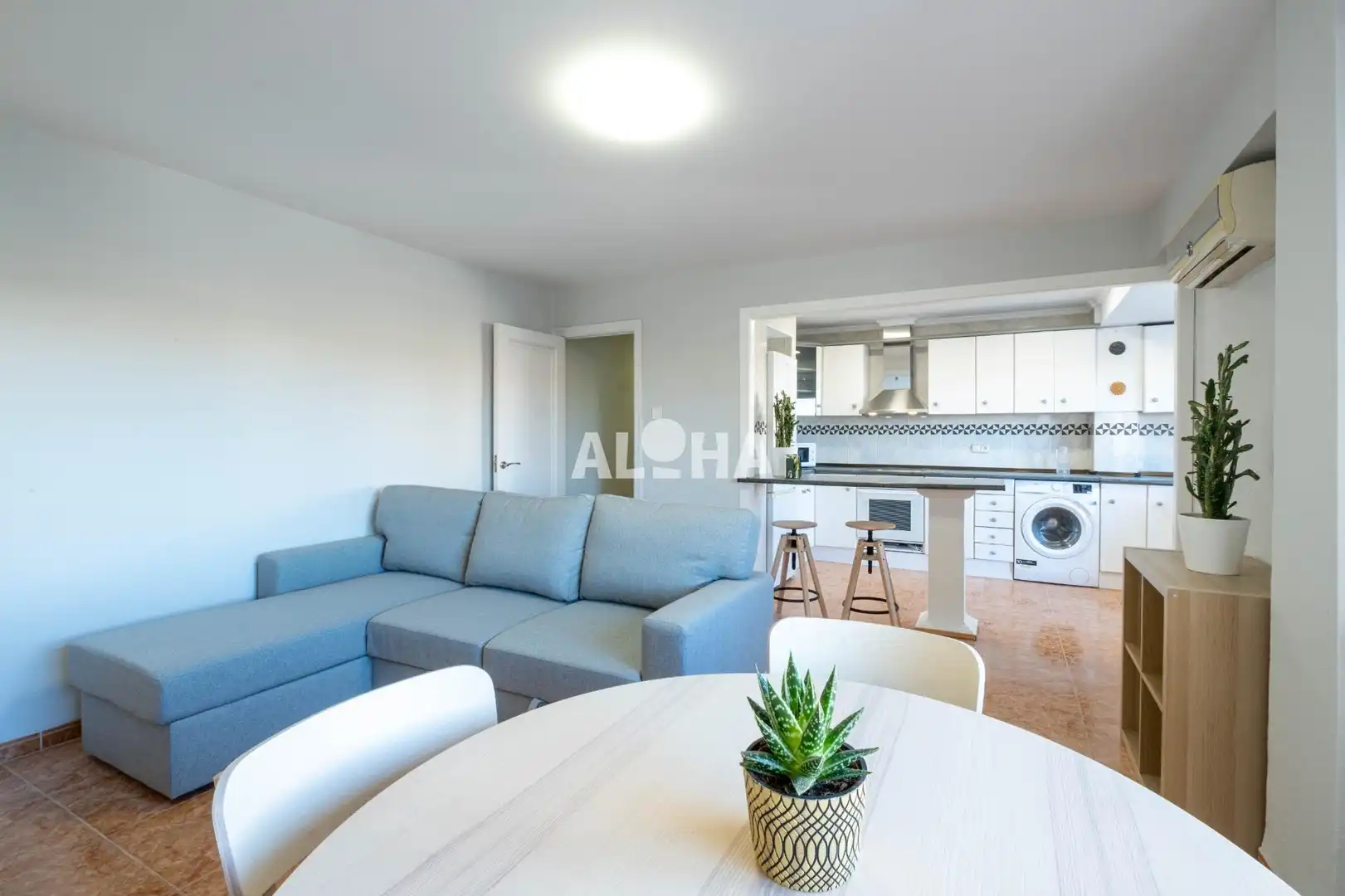 Sala d'estar de Apartament de lloguer en Moncada amb Aire condicionat, Moblat i Balcó