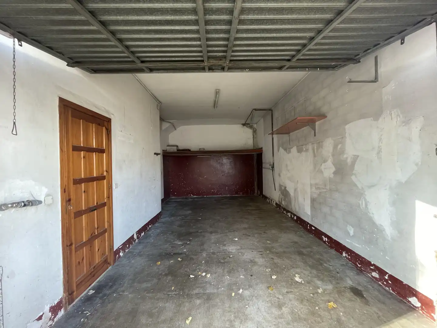 Parking de Casa adosada en venta en Salt con Calefacción, Terraza y Trastero