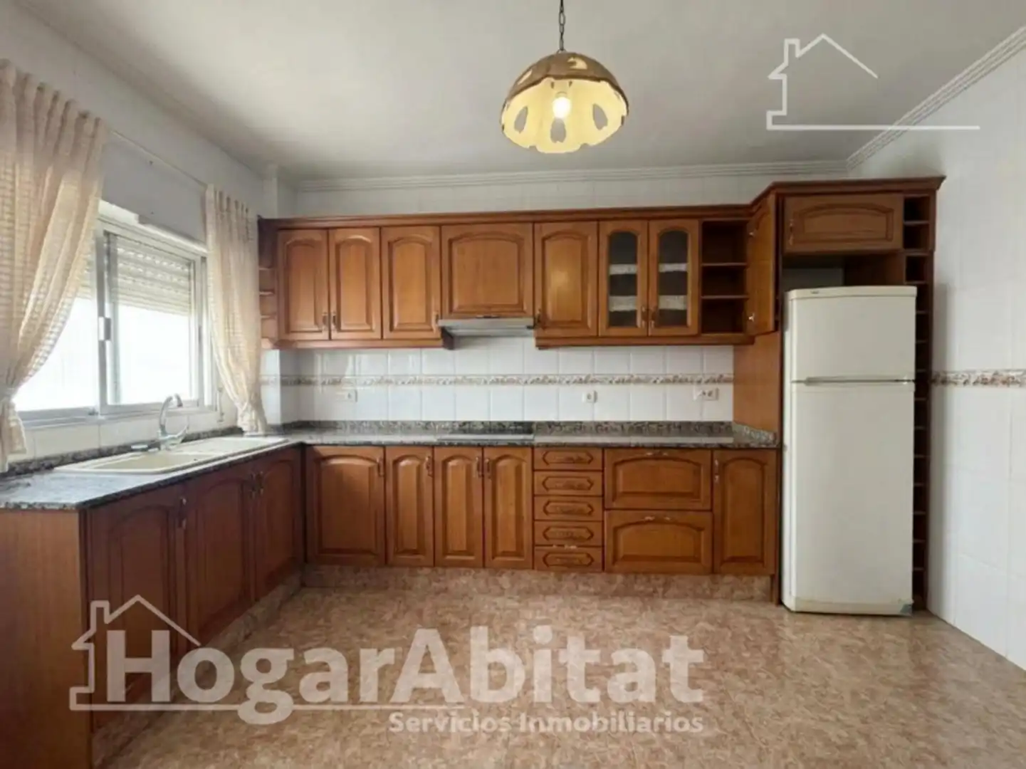 Appartamento con terrazza in vendita a Calle Alfambra, imagen 3
