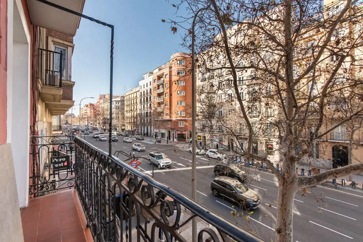 Vista exterior de Piso en venta en Madrid con Aire acondicionado, Amueblado y Balcón