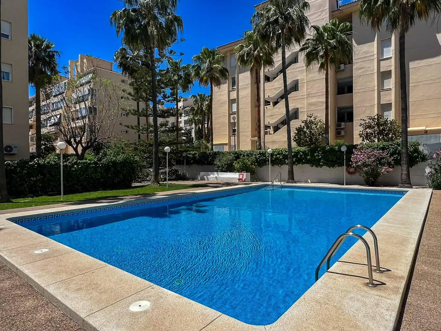 Swimming pool of Apartments for sale in L'Alfàs del Pi  with Air Conditioner, Private garden and Terrace