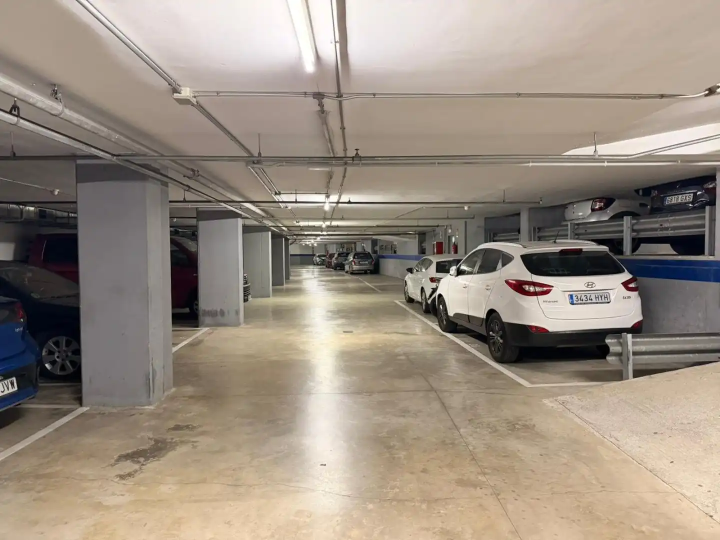 Parkplatz von Wohnung zum Verkauf in Barcelona mit Heizung und Balkon