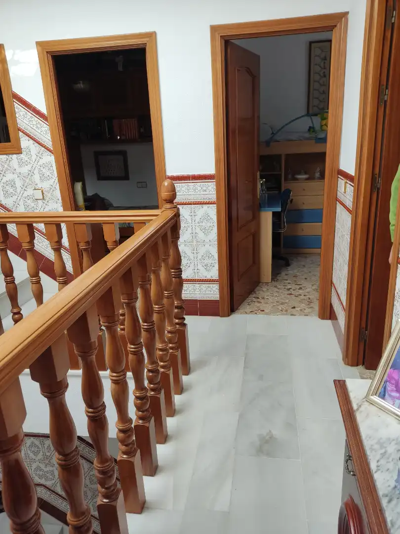 Einfamilien-Reihenhaus zum Verkauf in Barbate mit Klimaanlage, Heizung und Terrasse