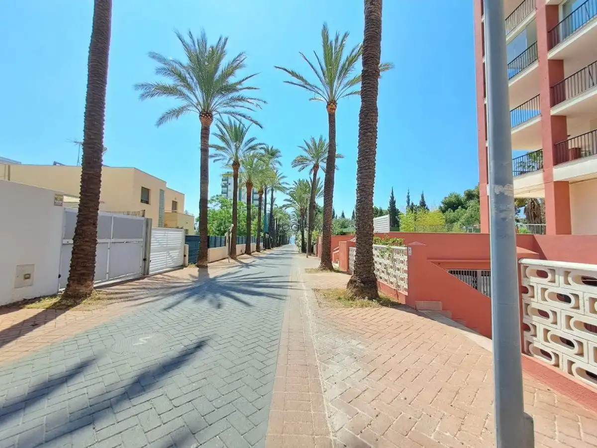Vista exterior de Local en venda en Benicasim / Benicàssim