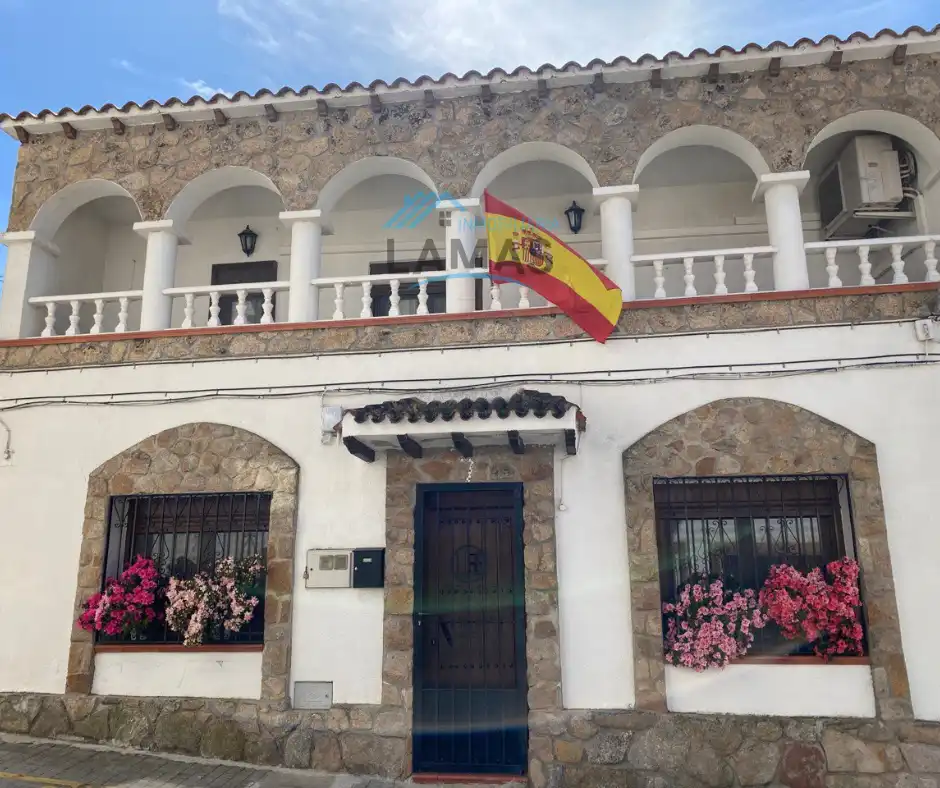 Vista exterior de Casa o chalet en venta en Talayuela con Terraza y Amueblado