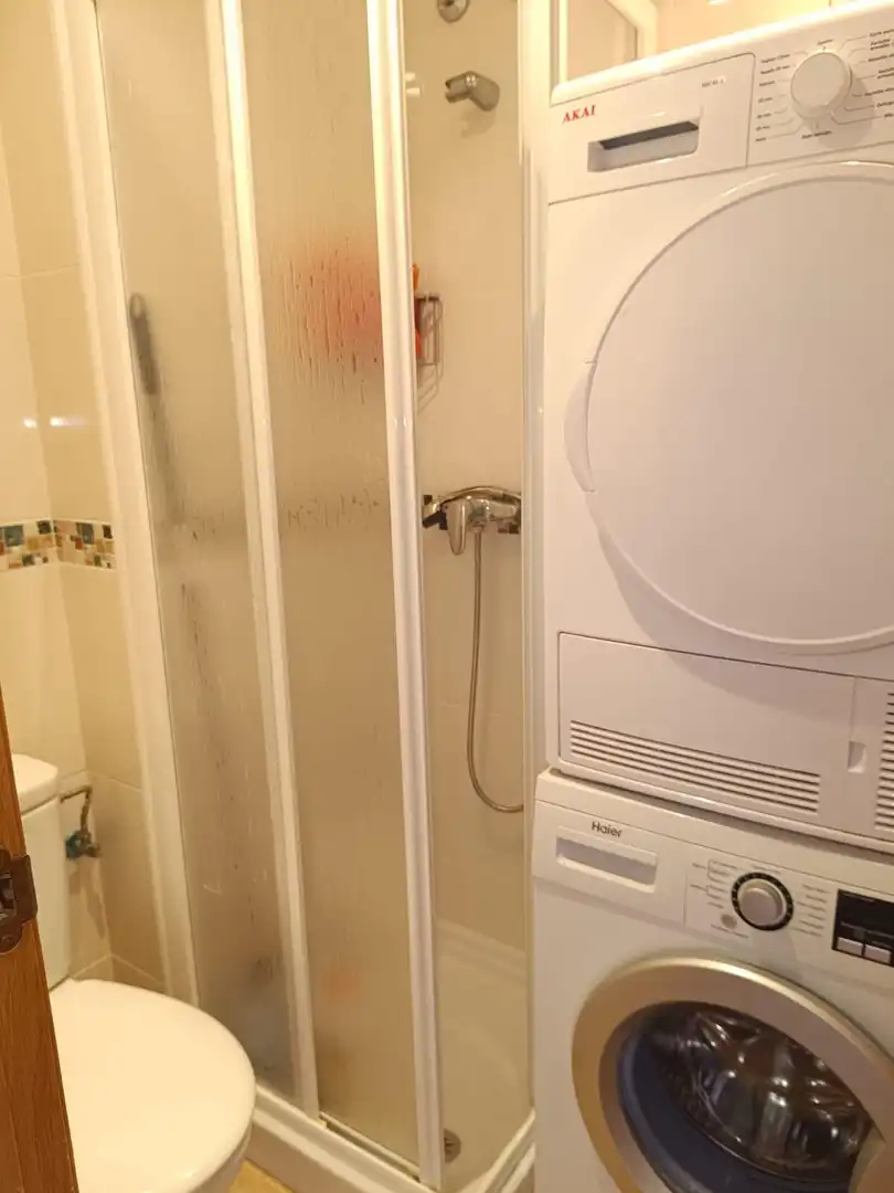 Bany de Apartament de lloguer en Santa Pola amb Aire condicionat, Terrassa i Moblat