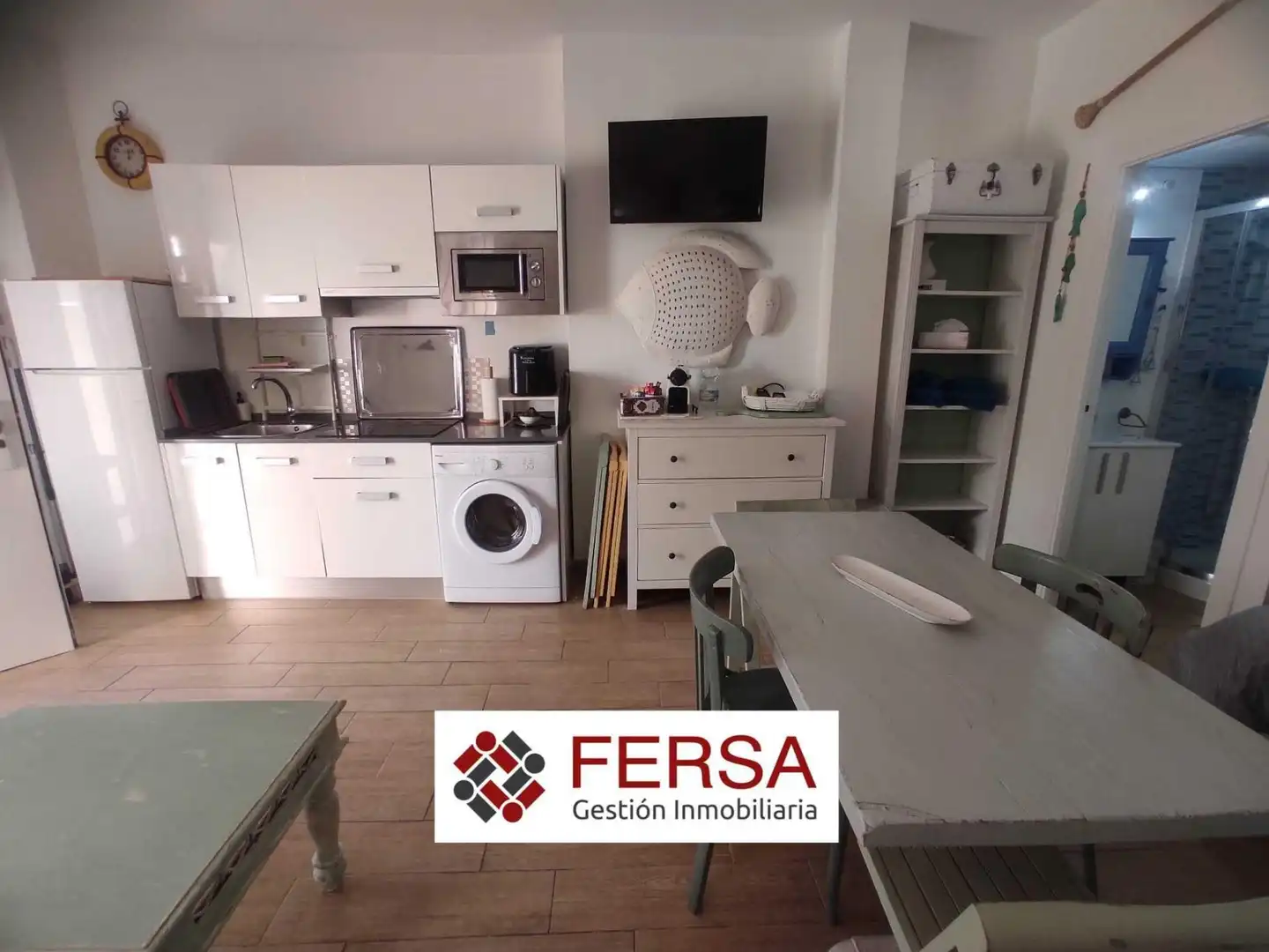 Kitchen of Study for sale in El Puerto de Santa María