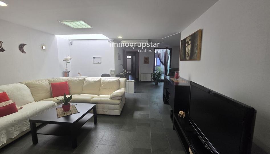 Foto 1 de Casa adosada en venda a Cervantes, Tueda, Girona