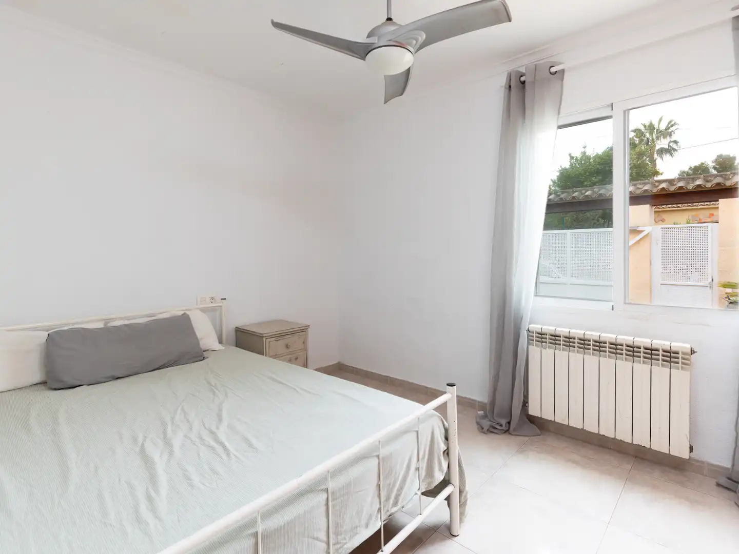 Habitación de Casa o chalet en venta en Calvià con Aire acondicionado, Calefacción y Jardín privado