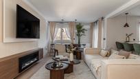 Living room of Flat for sale in  Madrid Capital  with Air Conditioner, Heating and Terrace