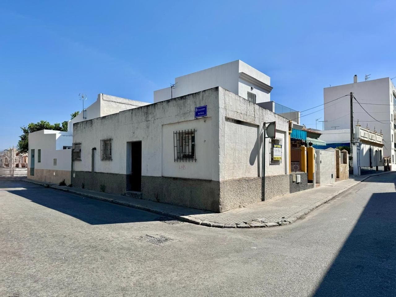 Exterior view of House or chalet for sale in Sanlúcar de Barrameda