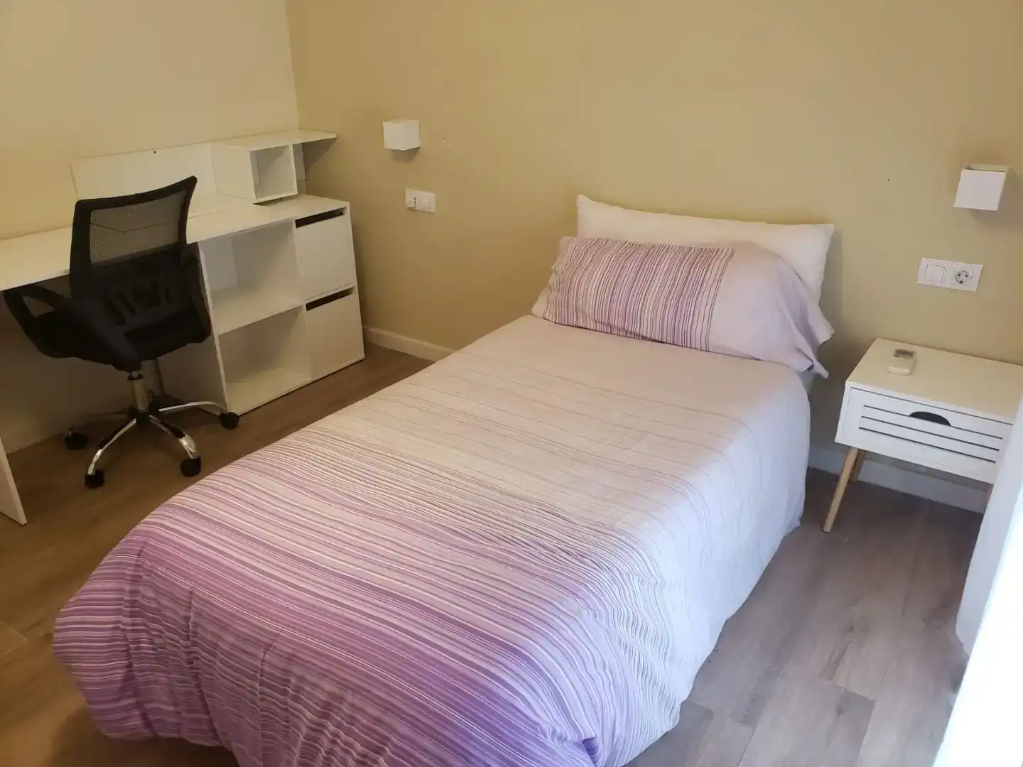 Bedroom of Flat for rent in Beiro