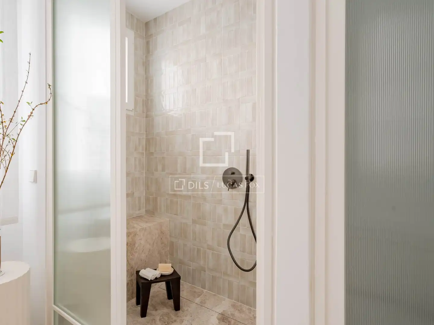 Badezimmer von Wohnung zum Verkauf in Madrid mit Klimaanlage, Heizung und Abstellraum