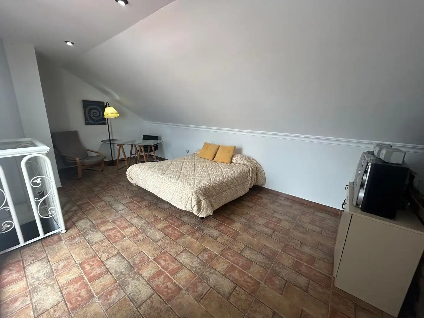Habitación de Ático en venta en Utrera