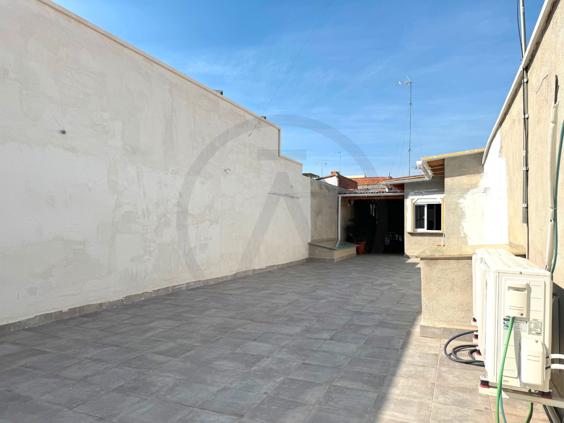 Terrassa de Casa adosada en venda en Terrassa amb Aire condicionat, Calefacció i Parquet
